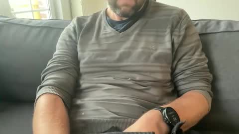 chris13abcd online show from 12/01/25, 07:57