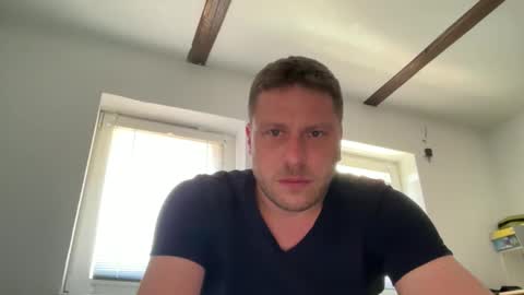 Chris online show from 04/08/26, 08:14