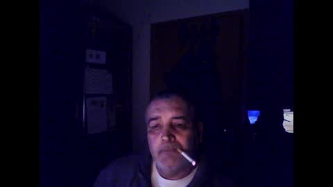 Chris online show from 01/04/25, 03:39