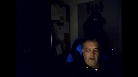 Chris online show from 10/26/25, 03:56