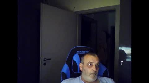 Chris online show from 07/04/26, 09:10