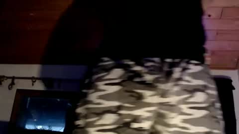 Snapshot of chris42089 chatting on 01/22/25, 10:50 Chris online show from 01/22/25, 10:50