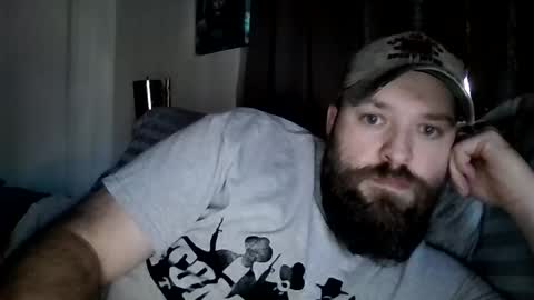 Snapshot of chris_33ss chatting on 11/23/25, 07:24 chris_33ss online show from 11/23/25, 07:24