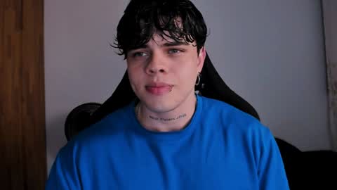 Snapshot of chris_cooperr chatting on 02/04/25, 02:39 Chris Cooper Independent model online show from 02/04/25, 02:39