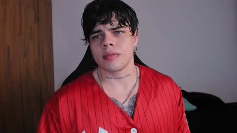 Snapshot of chris_cooperr chatting on 02/05/25, 03:34 Chris Cooper Independent model online show from 02/05/25, 03:34