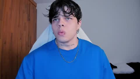 Snapshot of chris_cooperr chatting on 02/09/25, 02:49 Chris Cooper Independent model online show from 02/09/25, 02:49