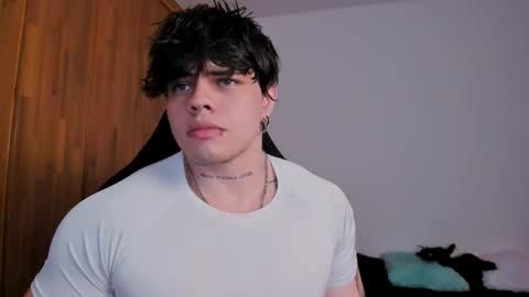 Snapshot of chris_cooperr chatting on 02/11/25, 03:40 Chris Cooper Independent model online show from 02/11/25, 03:40