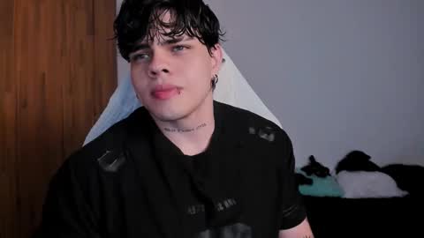 Snapshot of chris_cooperr chatting on 02/19/25, 02:55 Chris Cooper Independent model online show from 02/19/25, 02:55