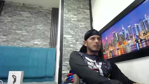 chris_dick2 online show from 03/19/26, 04:27