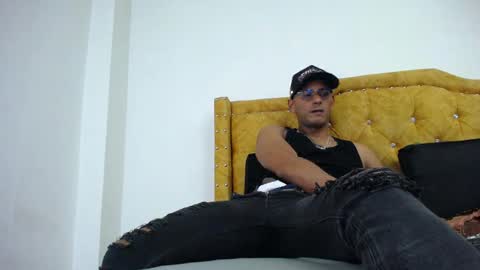 chris_dick2 online show from 05/31/26, 05:48
