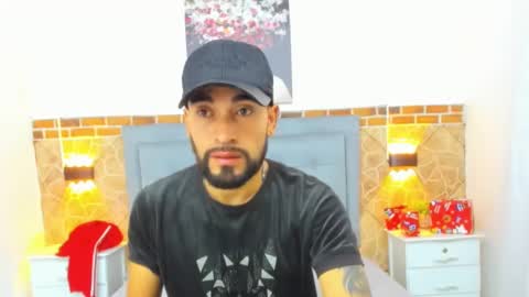 Snapshot of chris_kizz chatting on 01/02/25, 11:31 chris_kizz online show from 01/02/25, 11:31