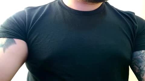 chris_laos online show from 10/14/25, 09:26