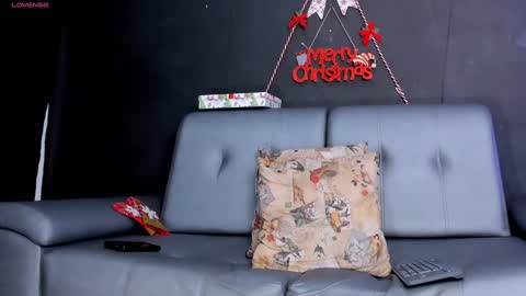 Chriz online show from 12/26/24, 08:42