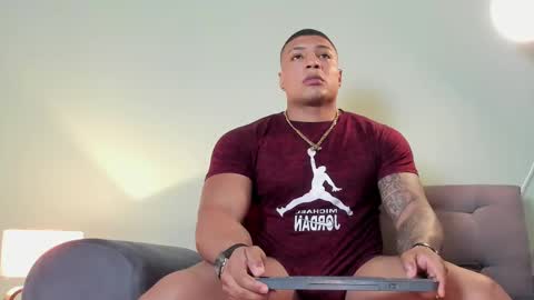 Chriz online show from 03/06/25, 01:58