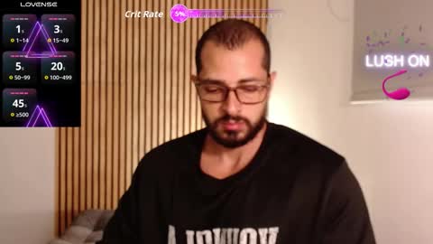 Snapshot of chris_magnum_ chatting on 12/05/25, 01:20 cris Twitter magnum101010 insta magnumc20 online show from 12/05/25, 01:20