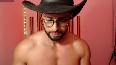 cris         Twitter magnum101010 insta magnumc20 online show from 04/10/26, 04:55