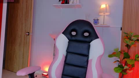 juli   Instagram july rv17 - Twitter juli rv17     online show from 02/03/26, 11:37