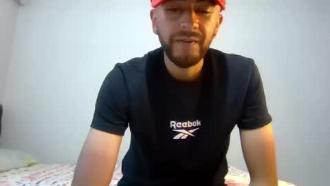 Snapshot of chris_sex80 chatting on 01/16/25, 10:55 chris_sex80 online show from 01/16/25, 10:55