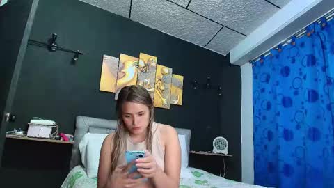 Yarixa online show from 11/16/25, 11:21