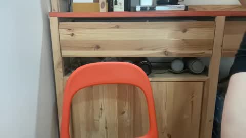 Snapshot of chris_topher_francis chatting on 01/23/25, 07:40 chris_topher_francis online show from 01/23/25, 07:40