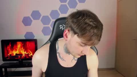 Chris Tyson online show from 01/12/25, 07:21