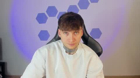 Chris Tyson online show from 03/10/25, 01:34