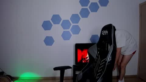 Chris Tyson online show from 11/22/25, 07:35