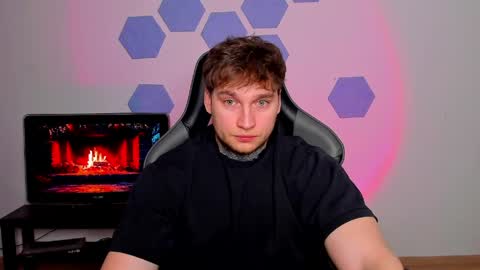 Chris Tyson online show from 04/07/26, 08:53