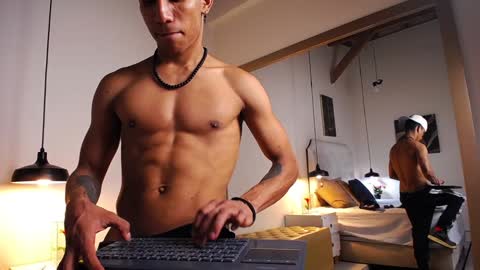 Chris Weell online show from 01/21/25, 08:43