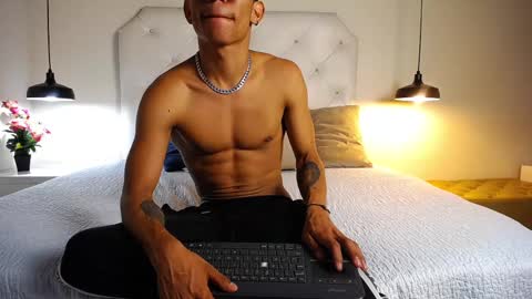 Chris Weell online show from 02/14/25, 08:26