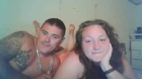 Snapshot of chrisandtrish096 chatting on 04/15/26, 03:46 chrisandtrish096 online show from 04/15/26, 03:46