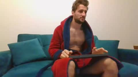 Snapshot of chrisaron chatting on 02/17/25, 04:09 chrisaron online show from 02/17/25, 04:09