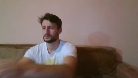 Snapshot of chrisaron chatting on 02/18/25, 07:09 chrisaron online show from 02/18/25, 07:09