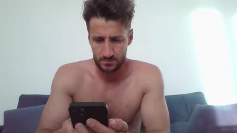chrisaron online show from 05/05/26, 04:20
