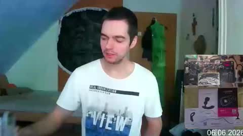 chrisjung301160 online show from 06/06/26, 07:35