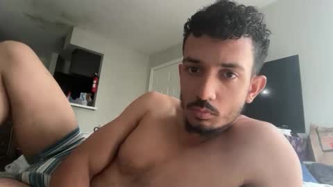 chrislover2125 online show from 04/24/26, 03:25