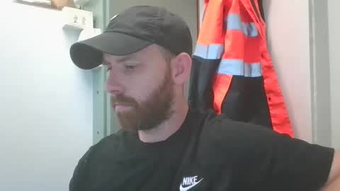 Snapshot of chrisomate31 chatting on 01/31/25, 02:37 chrisomate31 online show from 01/31/25, 02:37