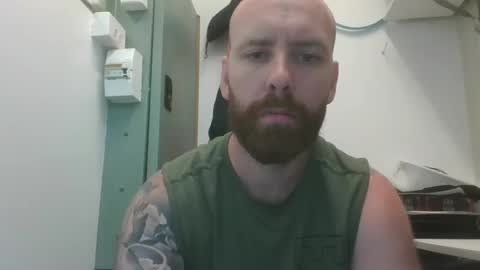 Snapshot of chrisomate31 chatting on 02/10/25, 02:52 chrisomate31 online show from 02/10/25, 02:52