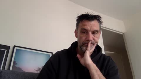 Snapshot of chrispanam13 chatting on 10/19/25, 10:27 chrispanam13 online show from 10/19/25, 10:27