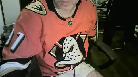 Snapshot of chrisprngr chatting on 09/28/25, 07:41 chrisprngr online show from 09/28/25, 07:41