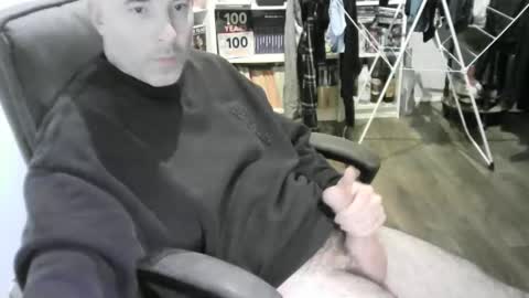 chrisprngr online show from 02/04/26, 08:14