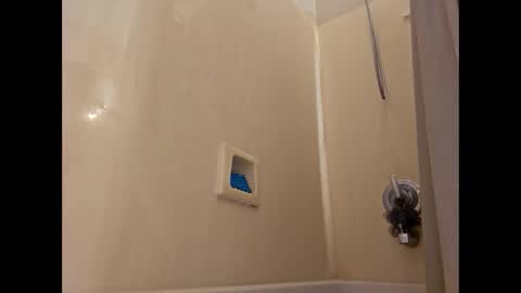 Snapshot of chrispycum chatting on 01/01/25, 07:52 Chris online show from 01/01/25, 07:52