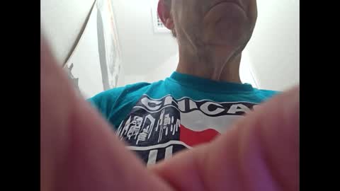 Snapshot of chrispycum chatting on 01/03/25, 12:41 Chris online show from 01/03/25, 12:41