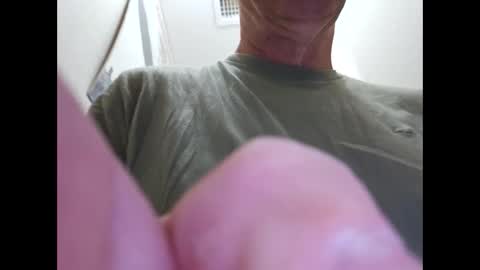 Snapshot of chrispycum chatting on 03/09/25, 12:09 Chris online show from 03/09/25, 12:09