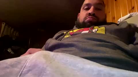 Snapshot of chrisr4203 chatting on 01/08/25, 04:23 chrisr4203 online show from 01/08/25, 04:23