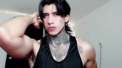 Snapshot of chriss_opp chatting on 02/18/25, 06:48 CHRIS  INDEPENT MODEL online show from 02/18/25, 06:48