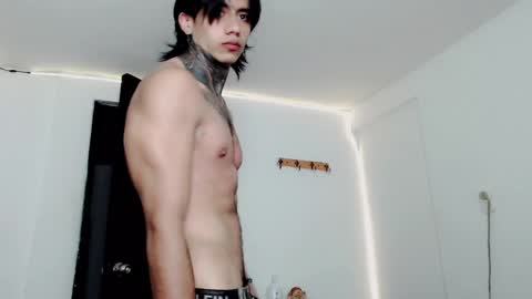 Snapshot of chriss_opp chatting on 02/18/25, 09:54 CHRIS  INDEPENT MODEL online show from 02/18/25, 09:54