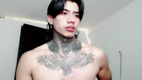 Snapshot of chriss_opp chatting on 02/18/25, 08:47 CHRIS  INDEPENT MODEL online show from 02/18/25, 08:47