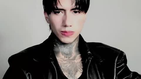 Snapshot of chriss_opp chatting on 11/05/25, 10:54 CHRIS INDEPENT MODEL online show from 11/05/25, 10:54