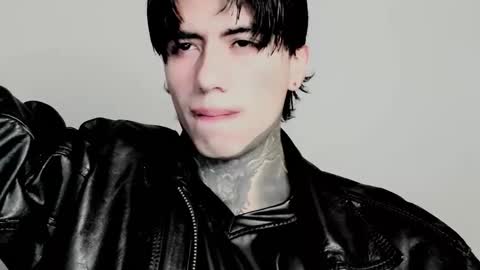 Snapshot of chriss_opp chatting on 11/18/25, 11:26 CHRIS INDEPENT MODEL online show from 11/18/25, 11:26